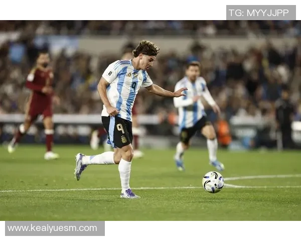 阿根廷足球天使球星梅西：从天赋到传奇的成长之路